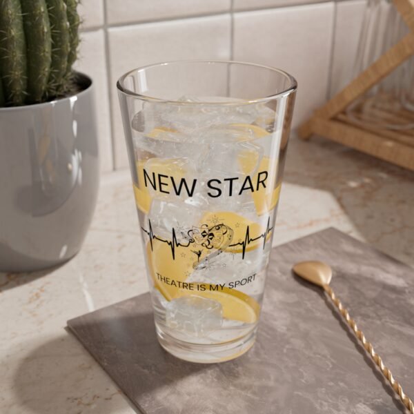 New Star "Theatre Is My Sport" 16oz Mixing Glass